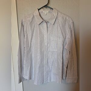 Maurices Gray/White/Silver Pinstripe Button Down Shirt, Women's Medium, NWT